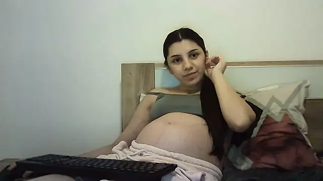 Ahotkittyxxx online show from 28, 11, 2025