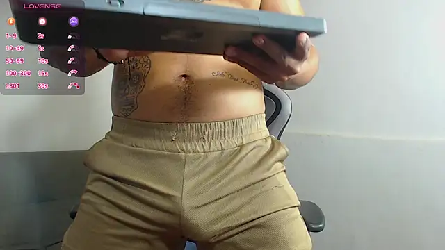 Aaron Hunter  online show from 14, 9, 2025