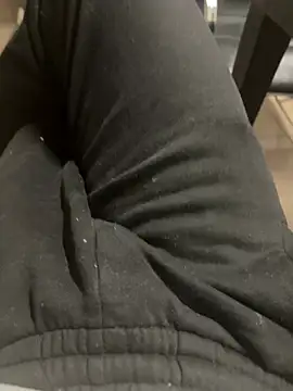 daubine46 online show from 4, 4, 2026