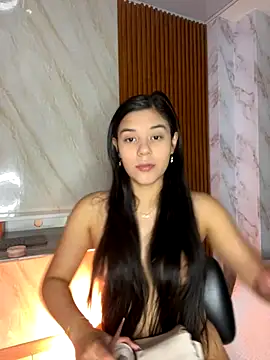 floriamANDjazmin online show from 16, 10, 2025