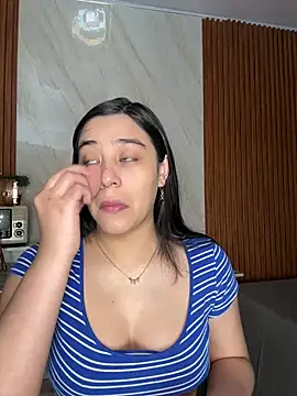 Snapshot of floriamANDjazmin chatting on 14, 7, 2026 floriamANDjazmin online show from 14, 7, 2026