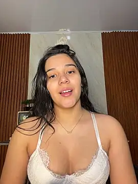 Snapshot of floriamANDjazmin chatting on 17, 7, 2026 floriamANDjazmin online show from 17, 7, 2026