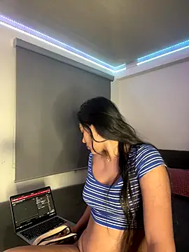 floriamANDjazmin online show from 14, 11, 2025