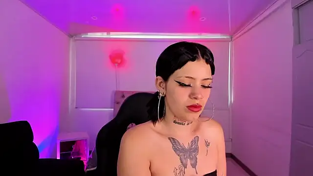 AuroraDiaz online show from 27, 9, 2025