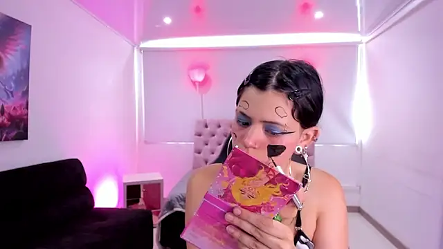 AuroraDiaz online show from 24, 9, 2025