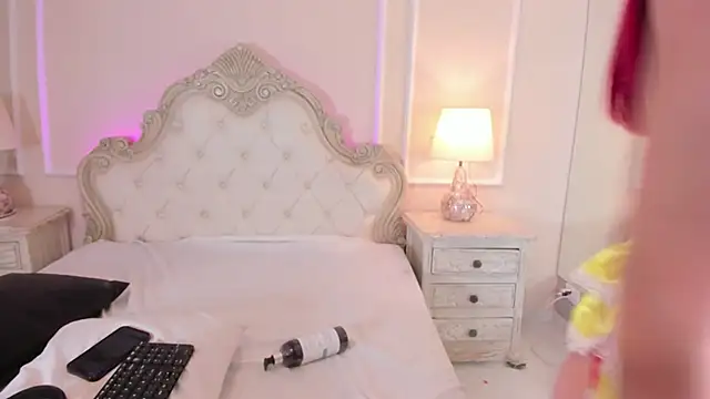 SamanthaPierce online show from 23, 11, 2025