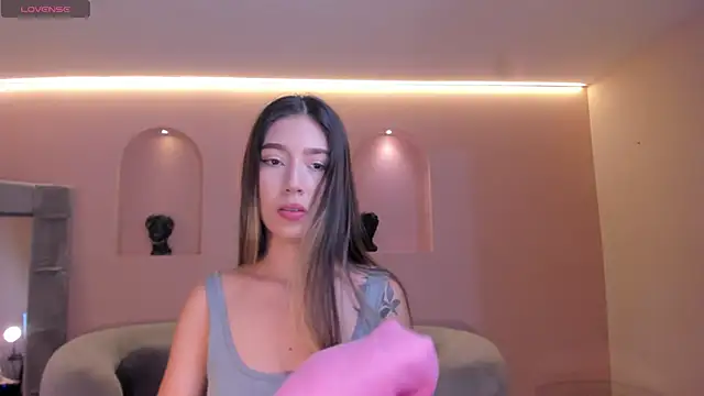 TaraLawrence online show from 7, 1, 2026