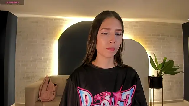 TaraLawrence online show from 7, 2, 2026