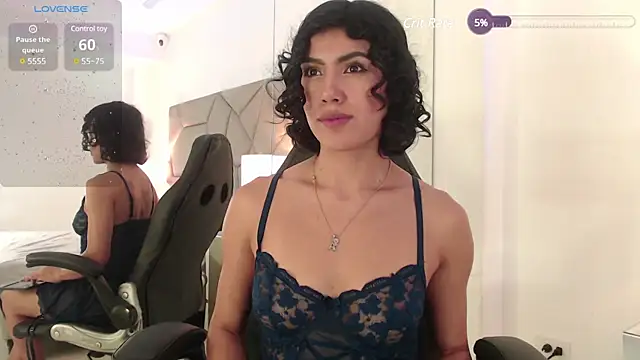 LeeThompson  online show from 14, 2, 2025