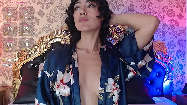 LeeThompson  online show from 4, 3, 2025