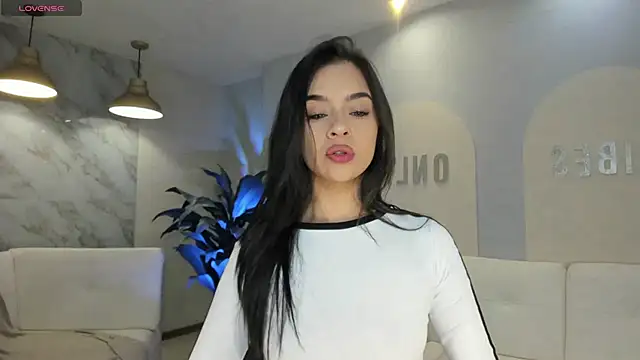 Snapshot of AlanaCraft chatting on 15, 9, 2025 AlanaCraft online show from 15, 9, 2025