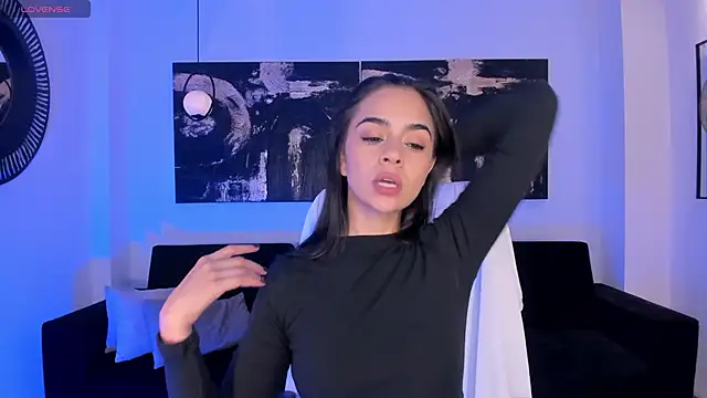 Snapshot of AlanaCraft chatting on 23, 11, 2025 AlanaCraft online show from 23, 11, 2025