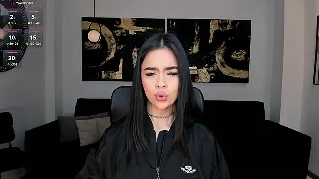 Snapshot of AlanaCraft chatting on 11, 10, 2025 AlanaCraft online show from 11, 10, 2025