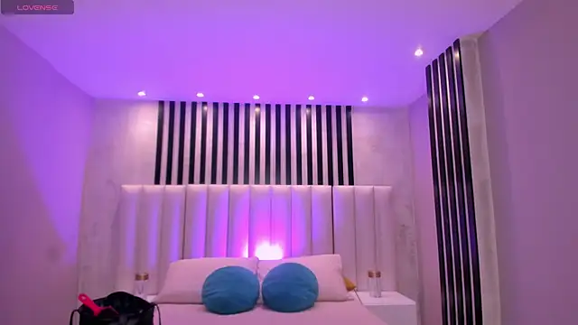 AllisonRogersX online show from 11, 7, 2026