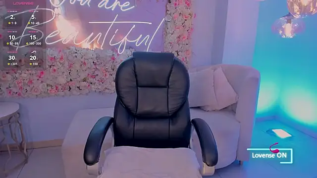 MaddisonLowe online show from 9, 1, 2026