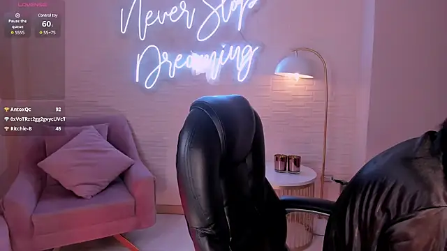 MaddisonLowe online show from 15, 3, 2025