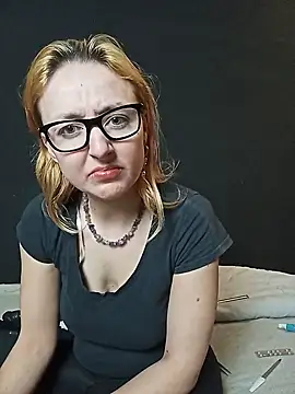 Sexy-Milf-Big online show from 4, 12, 2024