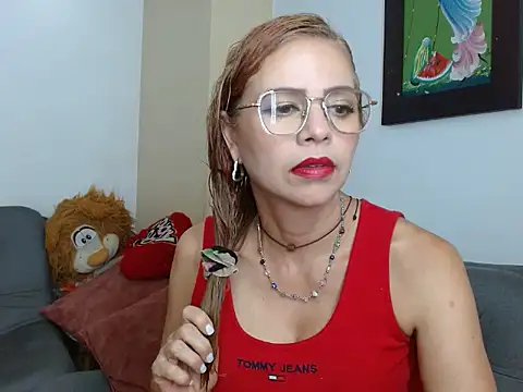  melisaa  online show from 4, 11, 2025