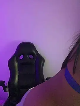  18 laura online show from 12, 1, 2025