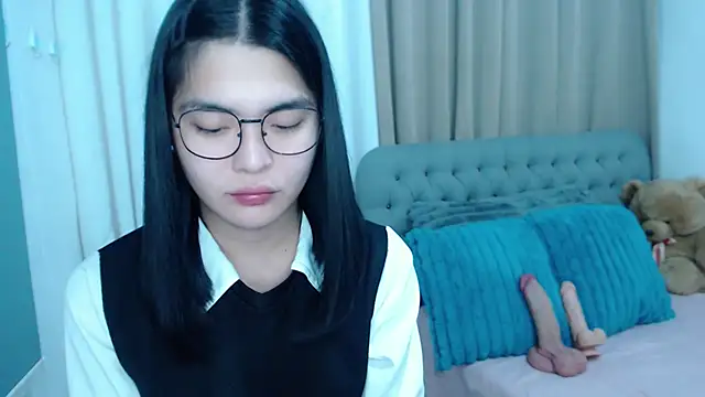 Snapshot of zhaviahale21 chatting on 25, 10, 2025 zhaviahale21 online show from 25, 10, 2025