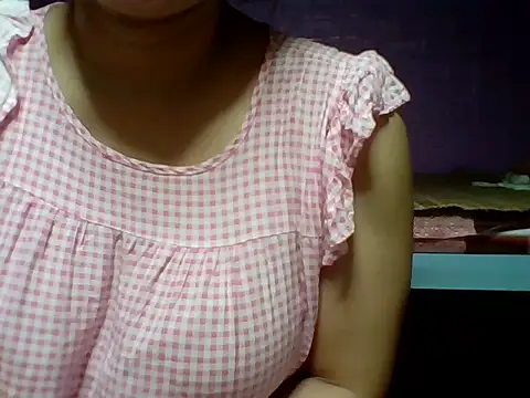 Mimi18x online show from 2, 10, 2025