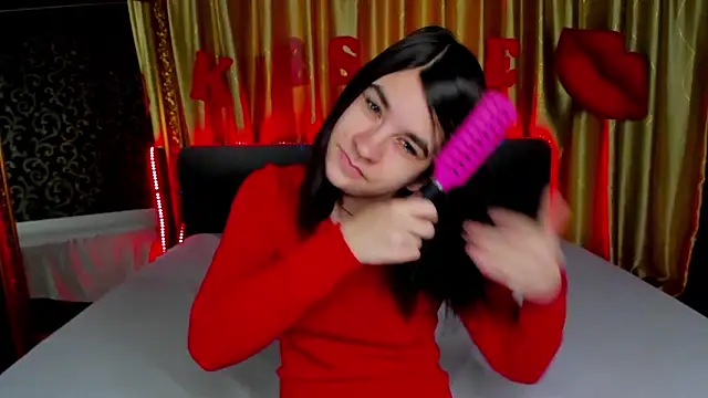  Polly Love  online show from 25, 2, 2026