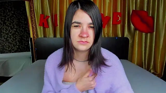  Polly Love  online show from 10, 2, 2026