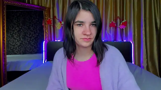  Polly Love  online show from 26, 11, 2025