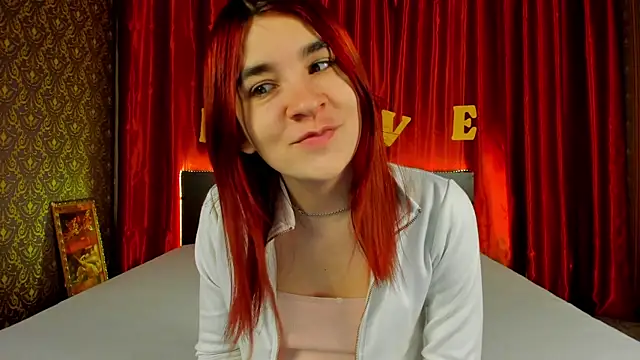  Polly Love  online show from 17, 2, 2025