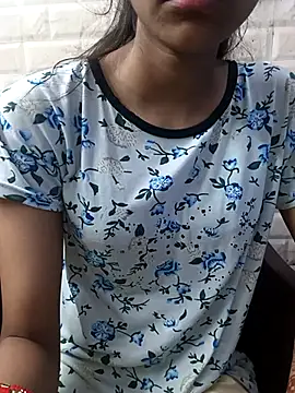 Aradhna cute online show from 26, 2, 2025