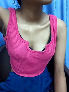 Aradhna cute online show from 28, 2, 2025