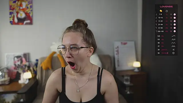 Miatiny online show from 10, 9, 2025