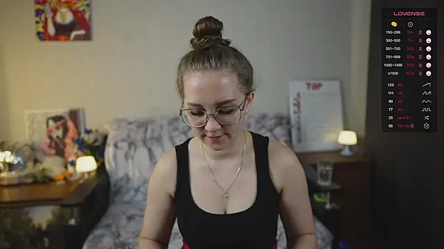 Miatiny online show from 25, 9, 2025