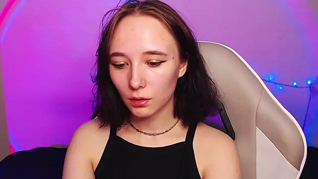 Robin yourss online show from 9, 3, 2025