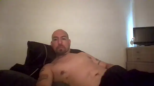 Snapshot of nakedtony81 chatting on 26, 2, 2026 nakedtony81 online show from 26, 2, 2026