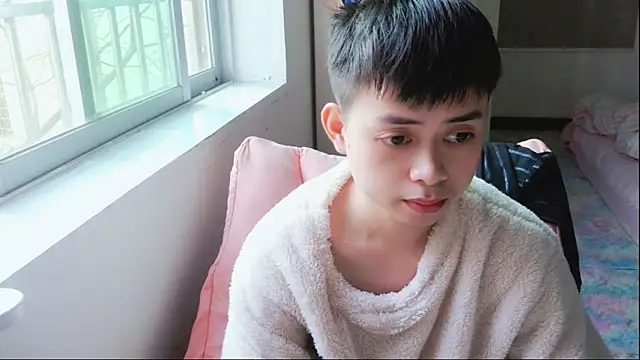 Snapshot of FFFFZ189 chatting on 24, 1, 2025 FFFFZ189 online show from 24, 1, 2025