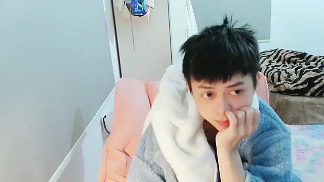 Snapshot of FFFFZ189 chatting on 17, 1, 2025 FFFFZ189 online show from 17, 1, 2025