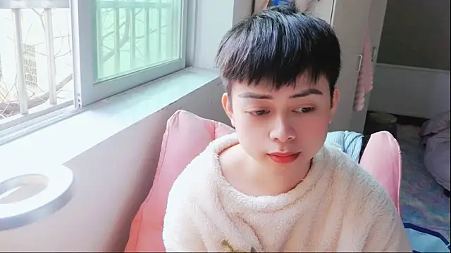 Snapshot of FFFFZ189 chatting on 4, 2, 2025 FFFFZ189 online show from 4, 2, 2025