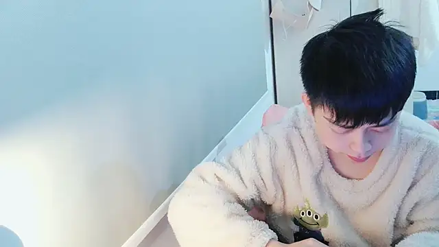 Snapshot of FFFFZ189 chatting on 9, 3, 2025 FFFFZ189 online show from 9, 3, 2025