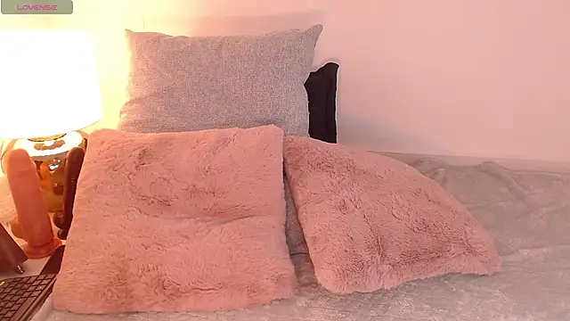 joan didion online show from 15, 3, 2025