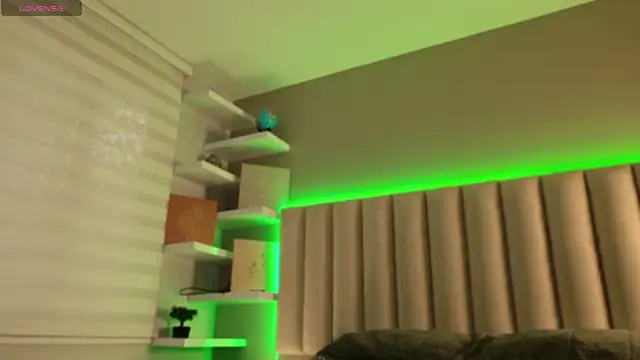 Megan mooree  online show from 19, 9, 2025