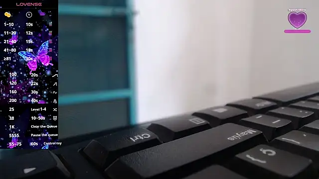 Snapshot of Gabycutee chatting on 10, 10, 2025 Gabycutee online show from 10, 10, 2025