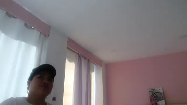 Gabycutee online show from 11, 2, 2026