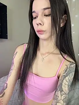 Vika Gray online show from 5, 4, 2026