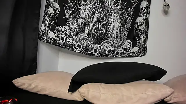 Agnes jones  online show from 9, 4, 2026