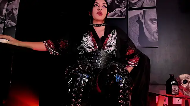 Agnes jones  online show from 11, 11, 2025