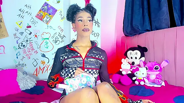 Snapshot of bloom444 chatting on 5, 2, 2026 bloom444 online show from 5, 2, 2026