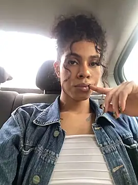 bloom444 online show from 8, 11, 2025