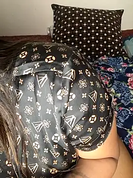 Snapshot of IndieSM chatting on 10, 7, 2026 IndieSM online show from 10, 7, 2026