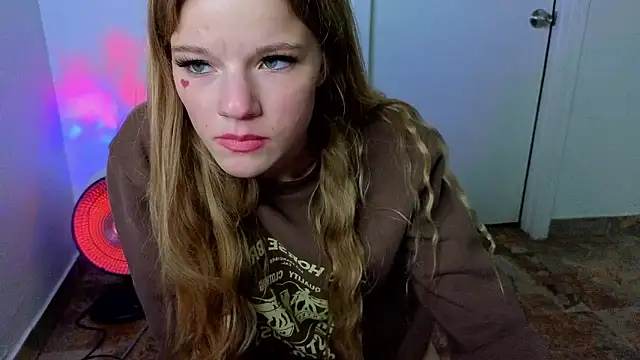 foxy ana13 online show from 8, 3, 2025